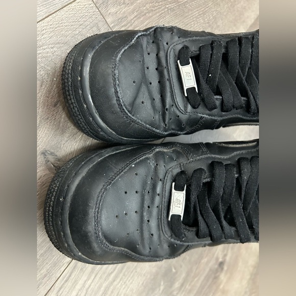 Men’s Nike Air Force 1 - Picture 2 of 5
